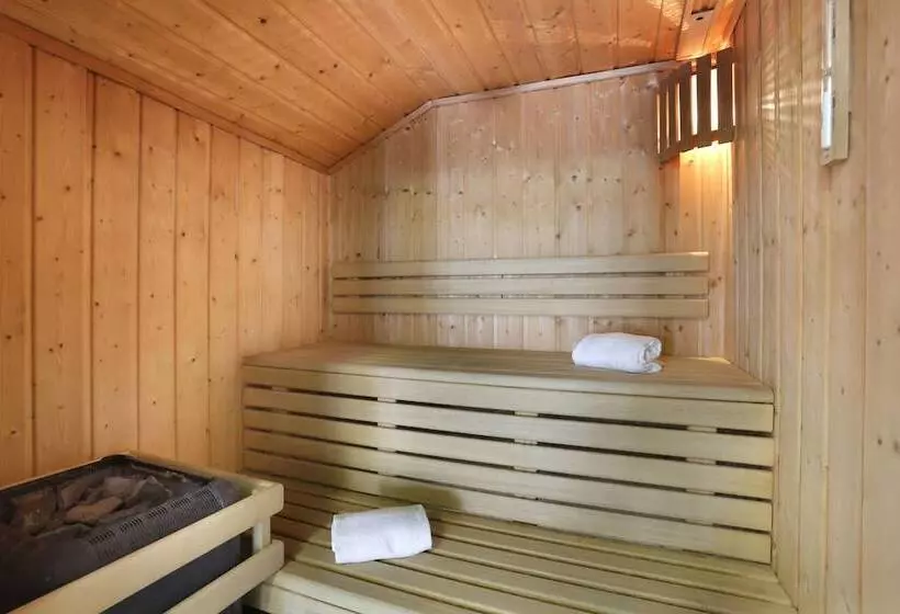 هتل Residence Nemea Le Grand Lodge