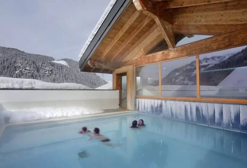 هتل Residence Nemea Le Grand Lodge