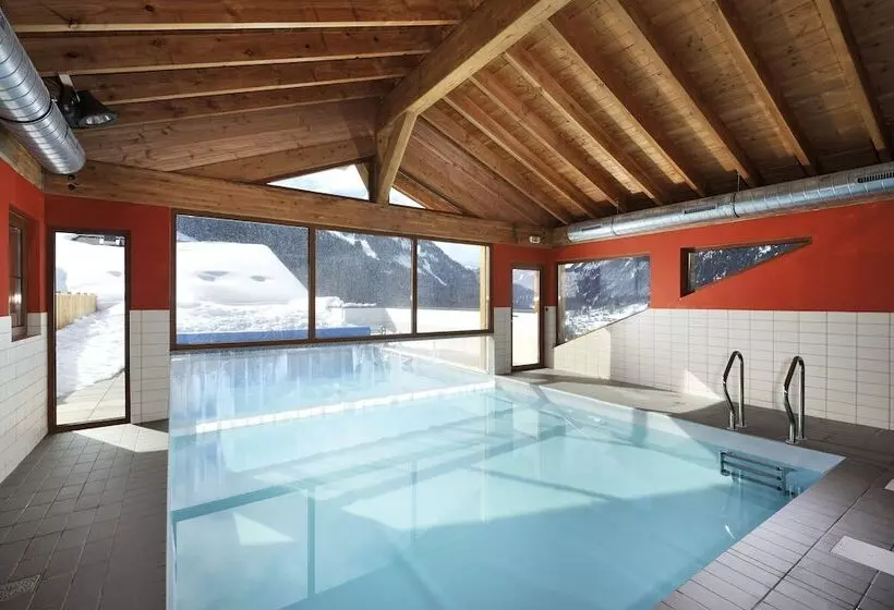 هتل Residence Nemea Le Grand Lodge