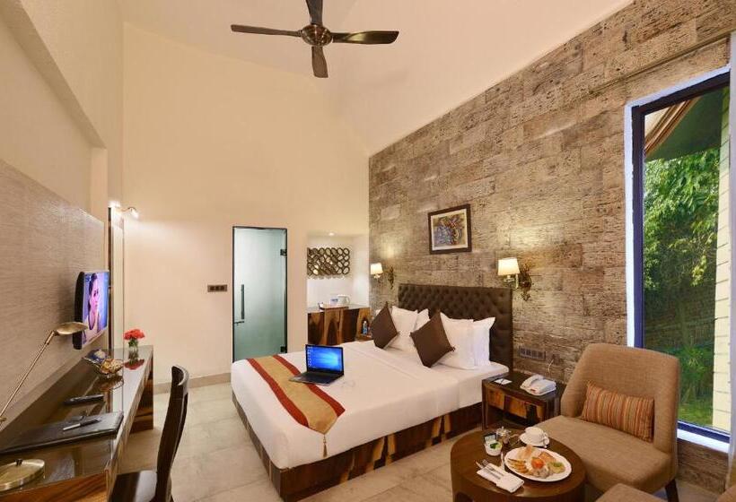 Отель Shri Radha Brij Vasundhara Resort & Spa