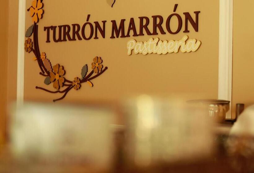 فندق & Suites Mo Sak