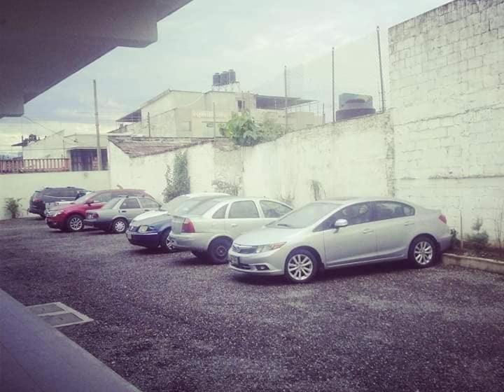 فندق & Suites Mo Sak