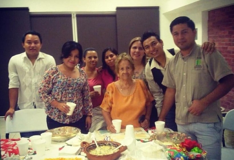 فندق & Suites Mo Sak