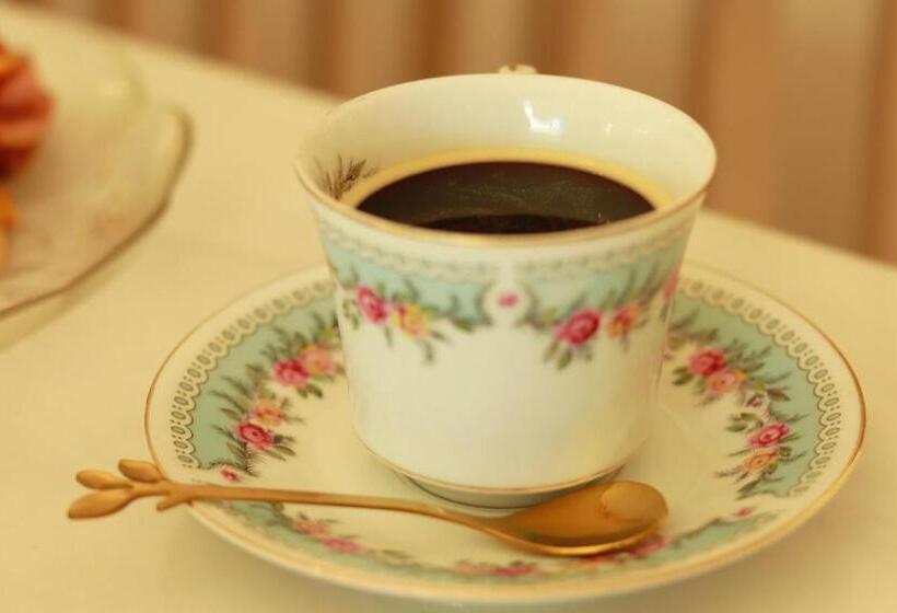 فندق & Suites Mo Sak