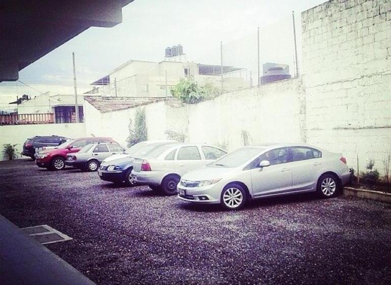 فندق & Suites Mo Sak