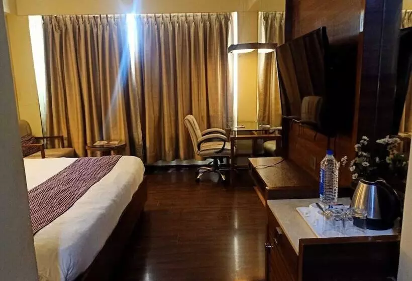 Szálloda Super Inn Armoise