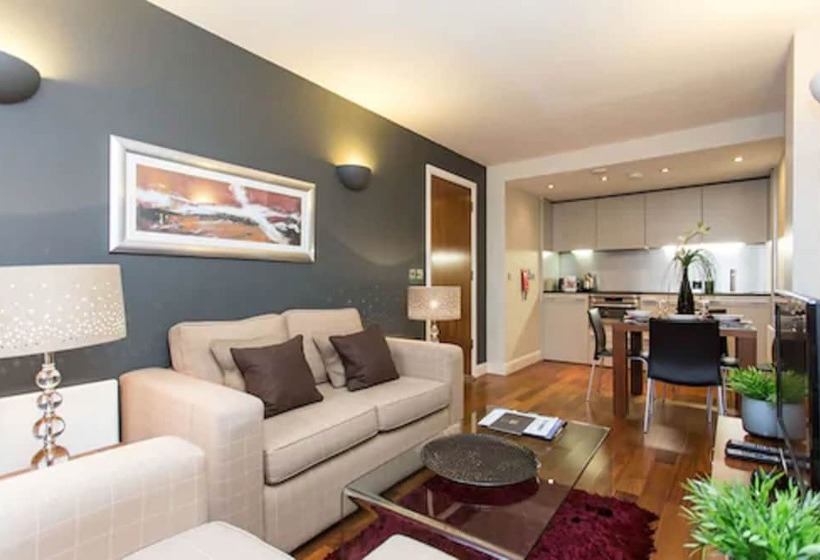 فندق The Chambers   Park Place   Apartments