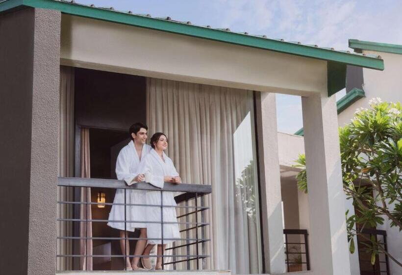 Namah Resort Jim Corbett, A Member Of Radisson Individuals