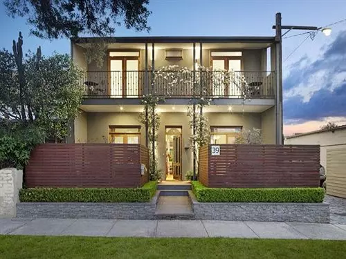 Majatalo Prahran Village Guest House
