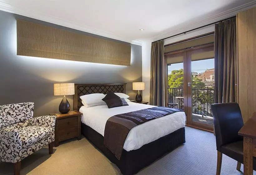 Majatalo Prahran Village Guest House