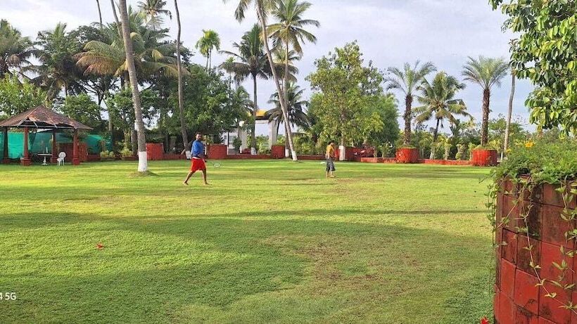 Boche Island By Oxygen Resort