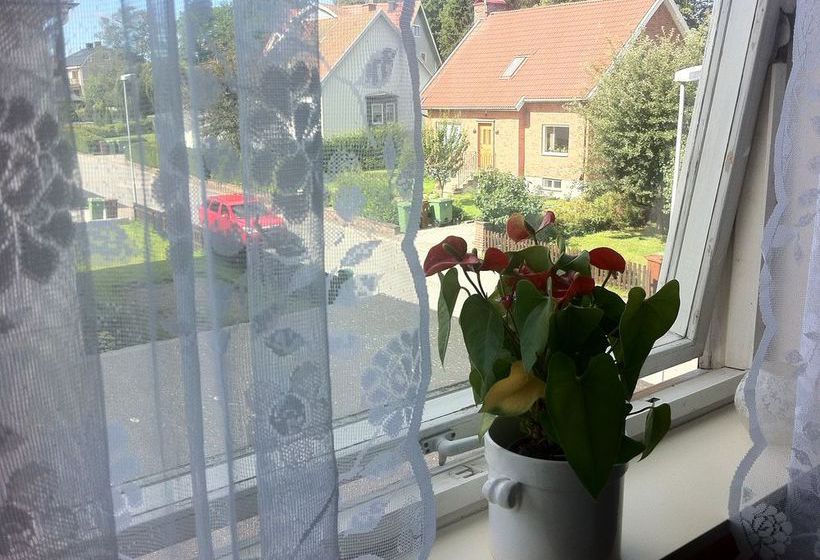 Villa E Bed & Breakfast