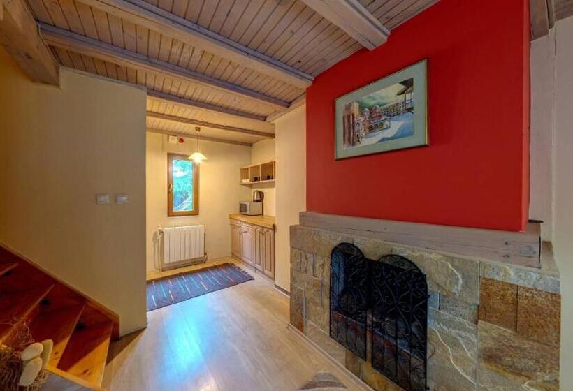 酒店 Famil Adults Only