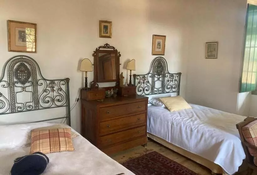 Hotelli Quinta De Santana Da Várzea