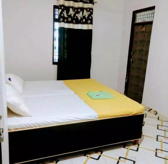 Hotelli Tajpath & Restaurant By Wb Inn