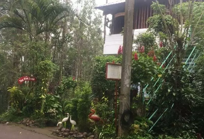 ホテル The Kenstar Home Stay Munnar