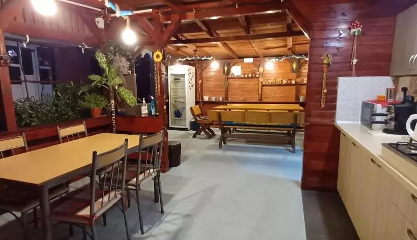 پانسیون Casa Ella