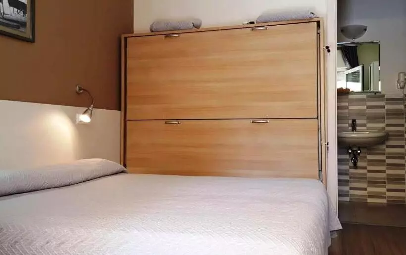 Hotelli Dépendance Lisa