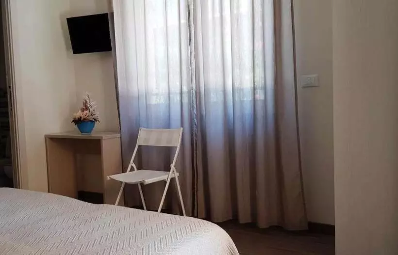 Hotelli Dépendance Lisa