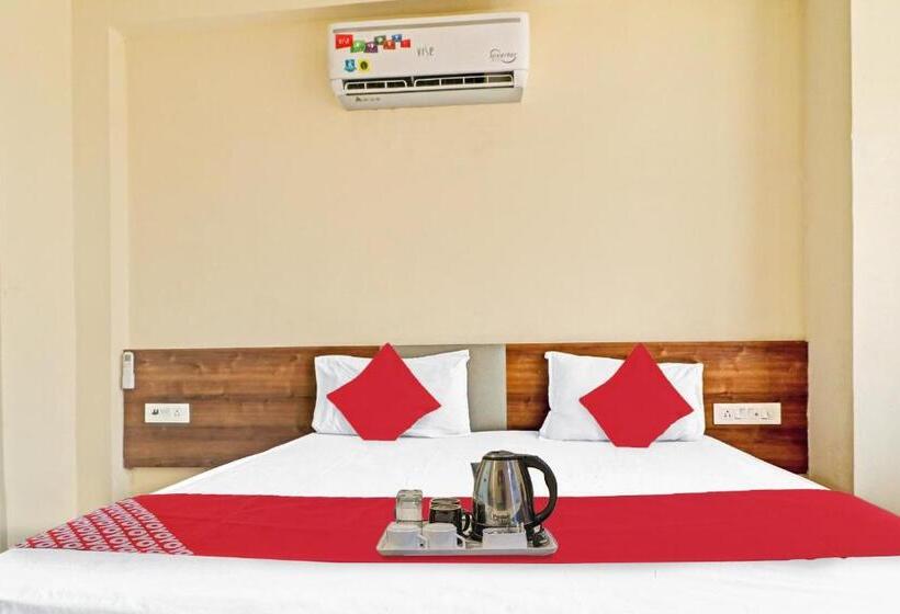 Hotel Oyo 85492 Star Residency