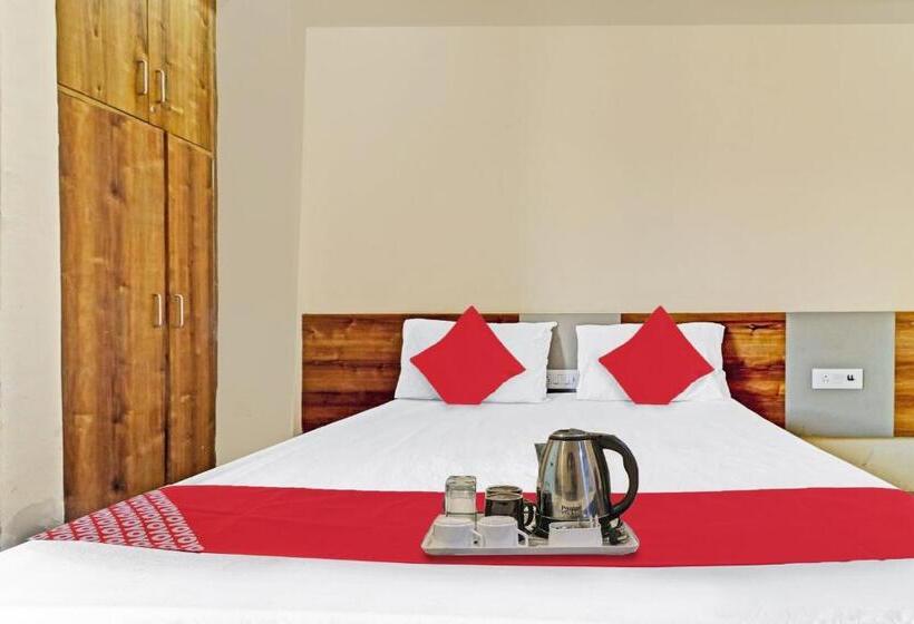 Hotel Oyo 85492 Star Residency