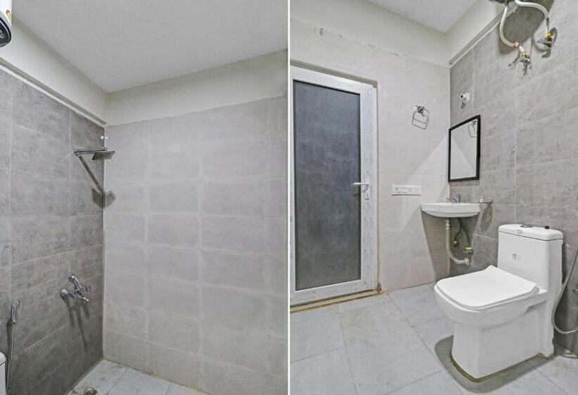 Hotel Oyo 85492 Star Residency