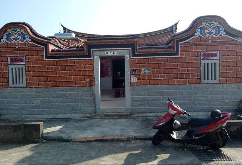 هتل Rong Shu Xia B&b