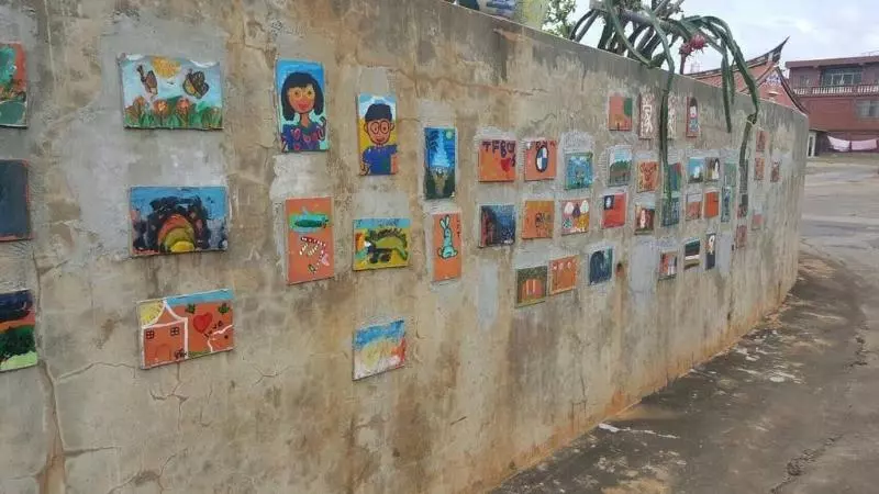 هتل Rong Shu Xia B&b