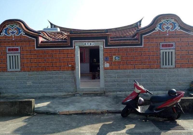 هتل Rong Shu Xia B&b