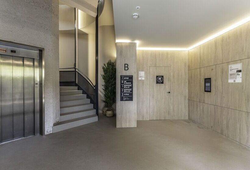 هتل Líbere Pamplona Yamaguchi