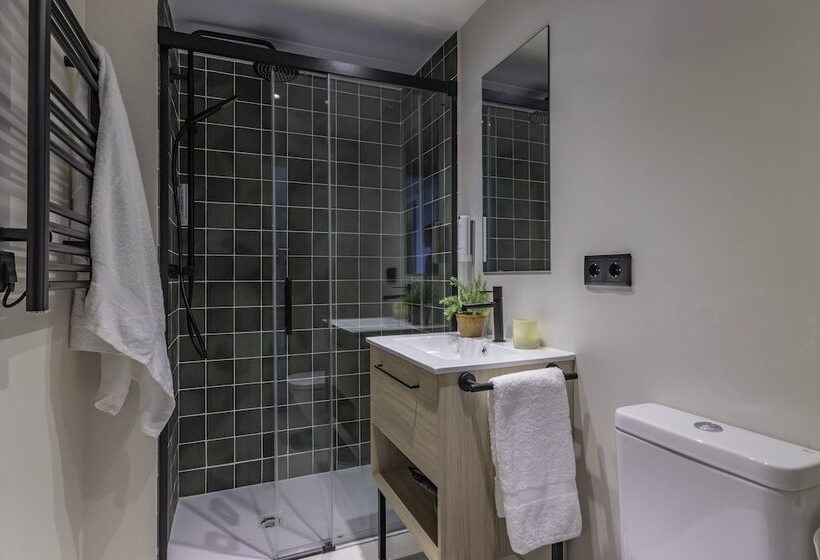 هتل Líbere Pamplona Yamaguchi