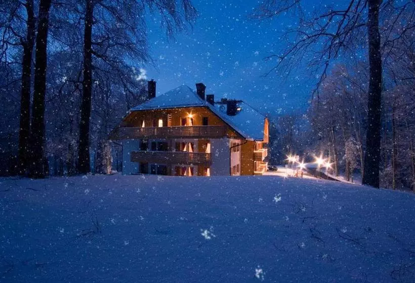 Aparthotel Snjezna Kraljica