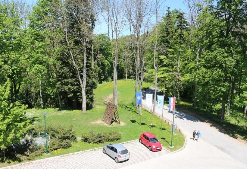 Aparthotel Snjezna Kraljica