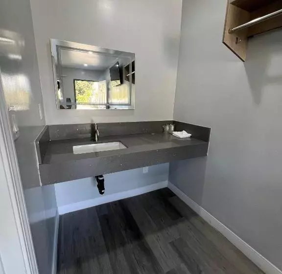 Eastsider Motel  Downtown La New Rooms