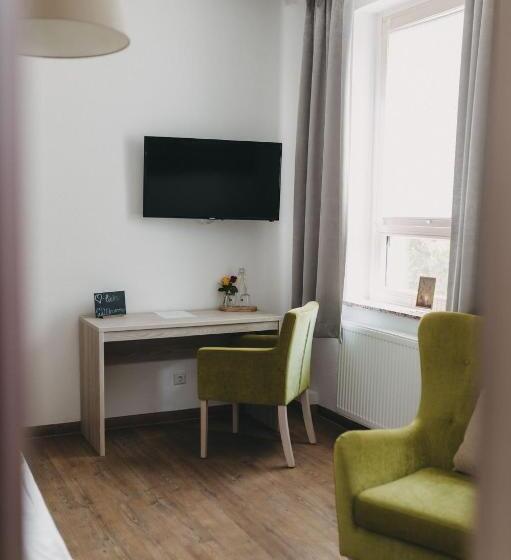 ホテル Am Stadtpark Nordhausen