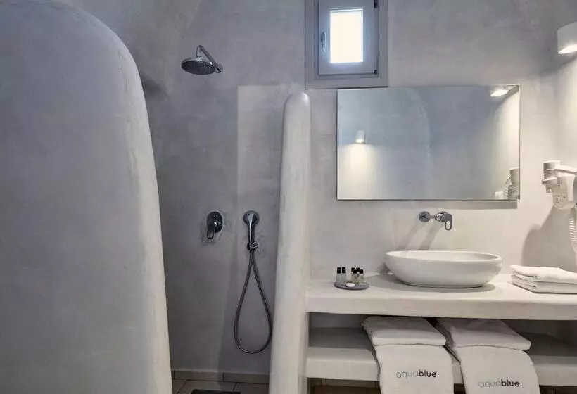 هتل Aqua Blue Beach