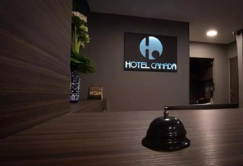 Отель Canada