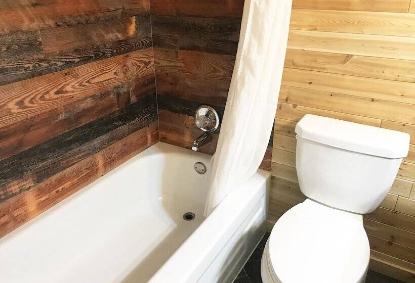 בית מלון כפרי Copper River Inn