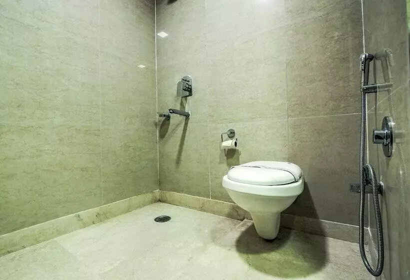 בית מלון כפרי Devi Grand