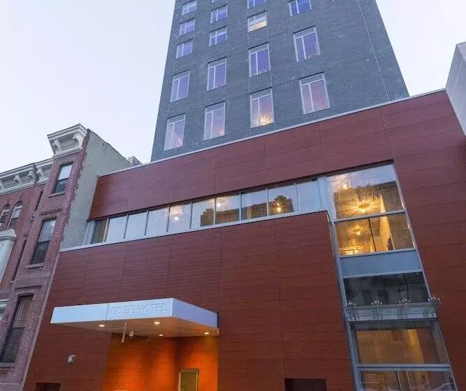 Edge Hotel Washington Heights