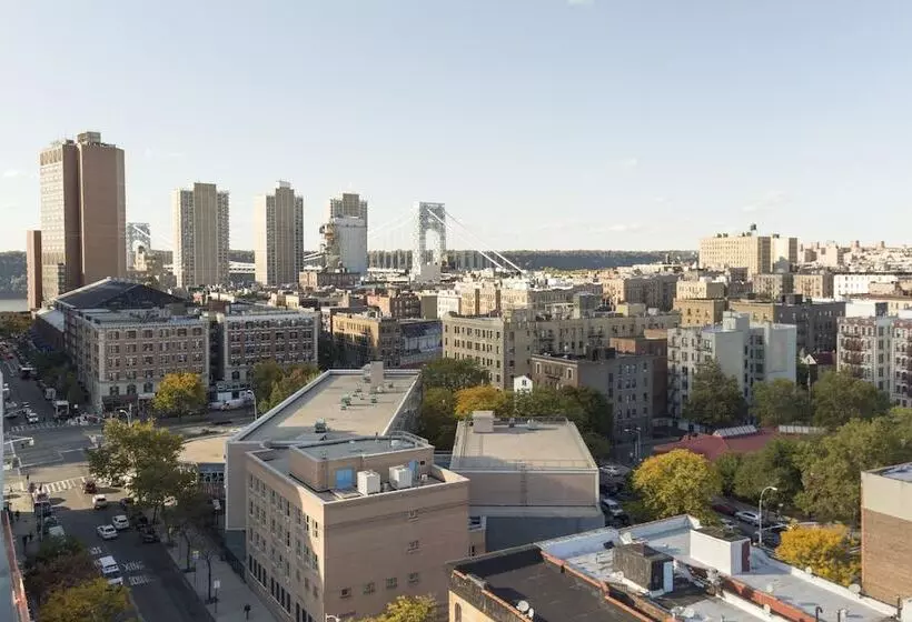 Edge Hotel Washington Heights