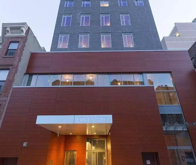 Edge Hotel Washington Heights