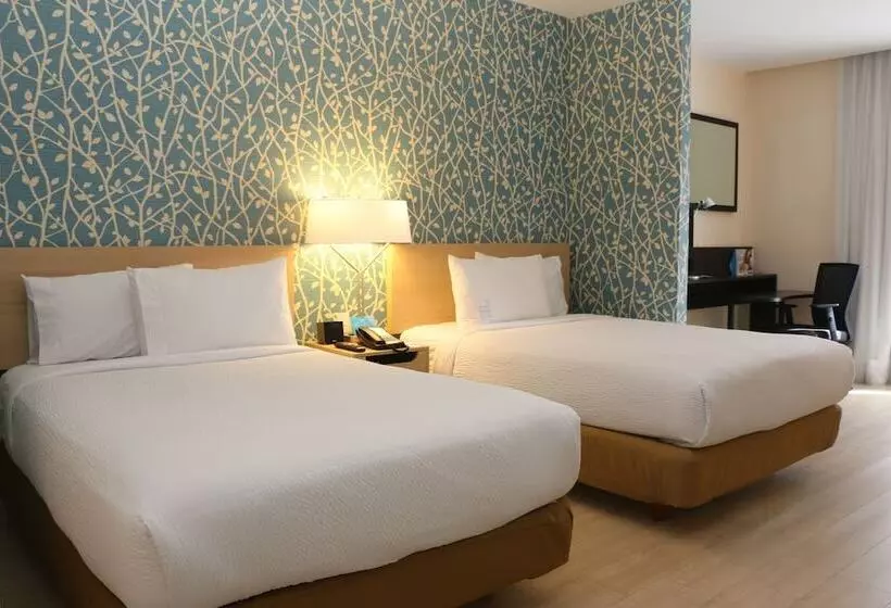 Hotelli Fairfield Inn & Suites Queretaro Juriquilla