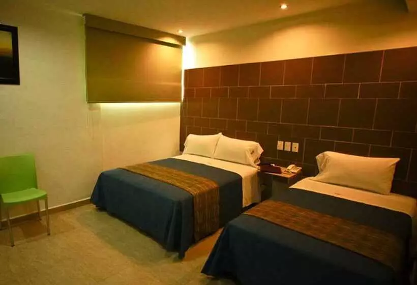 First Inn Hotel & Business