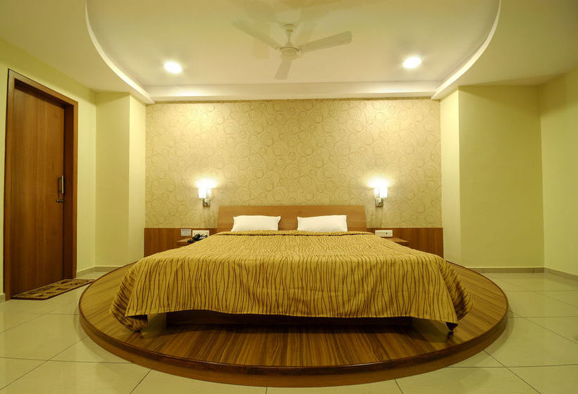 Отель The Galaxy