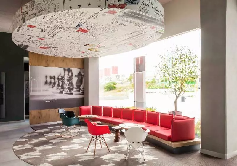 هتل Ibis Queretaro