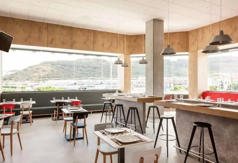 هتل Ibis Queretaro