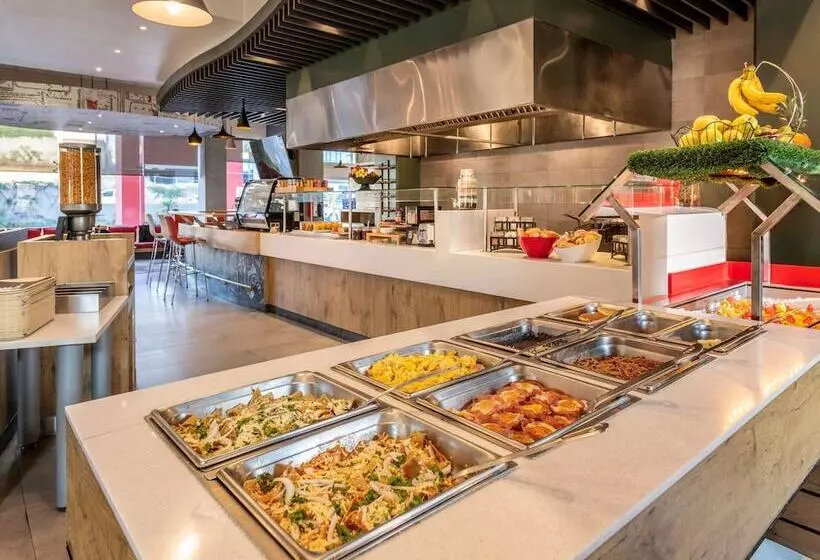 هتل Ibis Queretaro