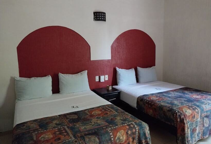 Отель Jorge Alejandro