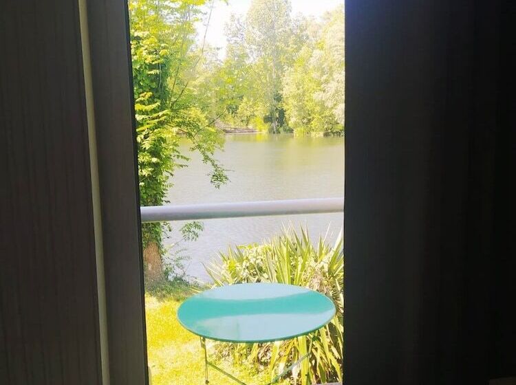 בית מלון כפרי Hôtel De L Ile Du Saussay